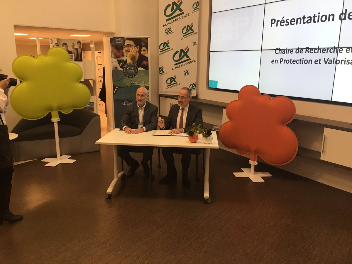 Renouvellement du partenariat et signature de la chaire Finprotect entre <a href="/CA_alp_prov/">Crédit Agricole AP</a> et <a href="/CentraleMars/">Centrale Marseille</a>