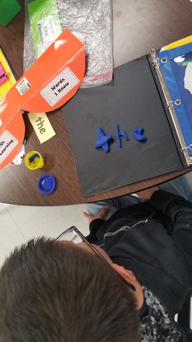 AnnetteRami07's tweet photo. Making sight words with play-doh. #MyersGameOn https://t.co/Db3C9n6Br6