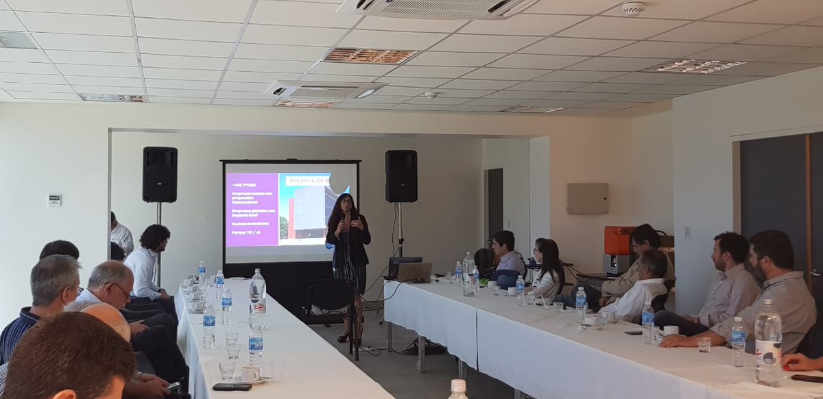 PoloTICMendoza's tweet photo. Este viernes compartimos un desayuno informativo con autoridades y socios del @PoloTICMendoza También estuvieron representantes de otros organismos https://t.co/g4jwatFDo4 https://t.co/sOaFxTWCIc