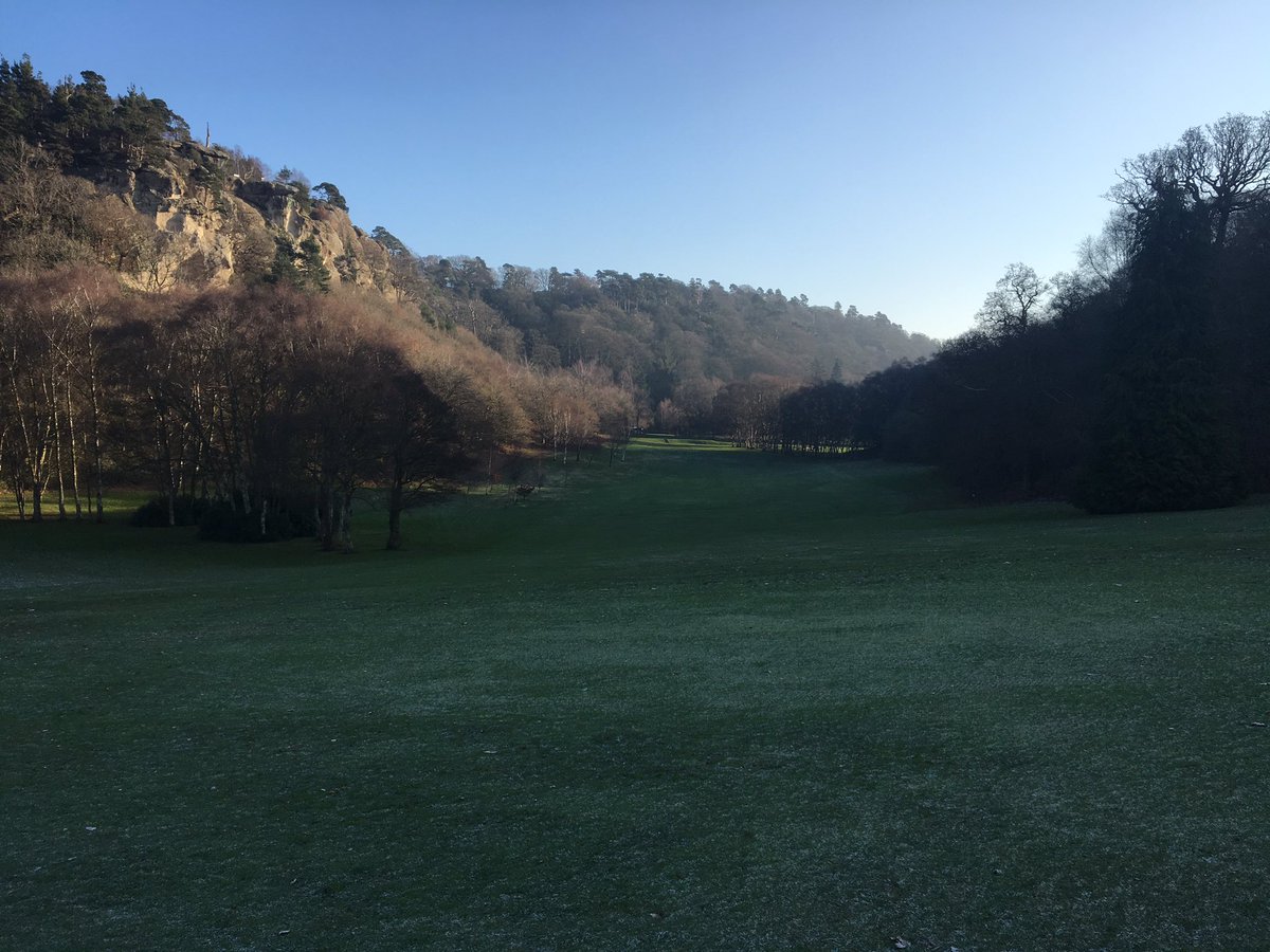 Stimz____'s tweet image. #hawkstonepark #golf
