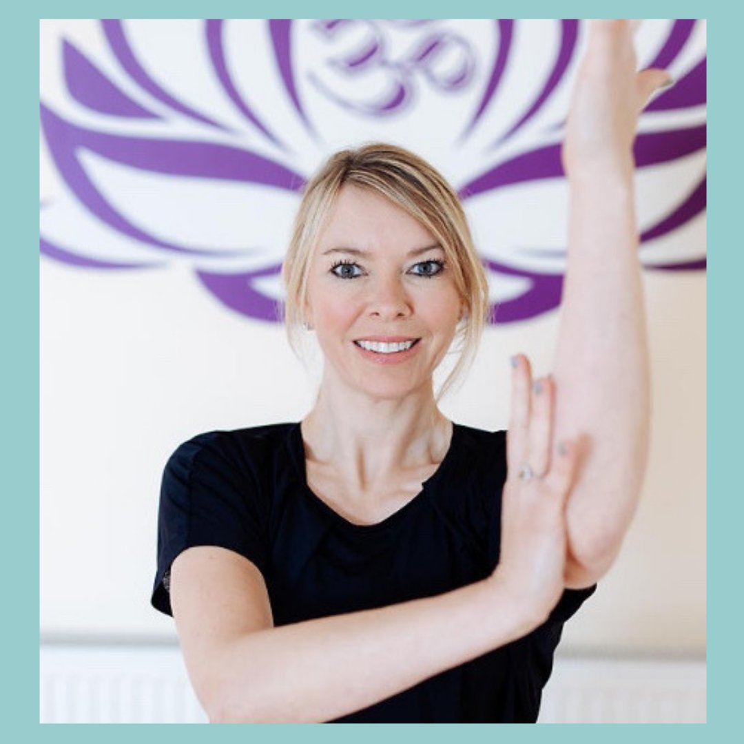Come and join me tomorrow for my last Hot Saturday class tomorrow at 9.30am tomorrow, and unlock those stressed shoulders!  
🙏🏻
