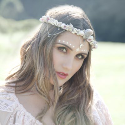 DulceMaria's tweet photo. #NuevaFotoDePerfil https://t.co/qgzWbOASpW