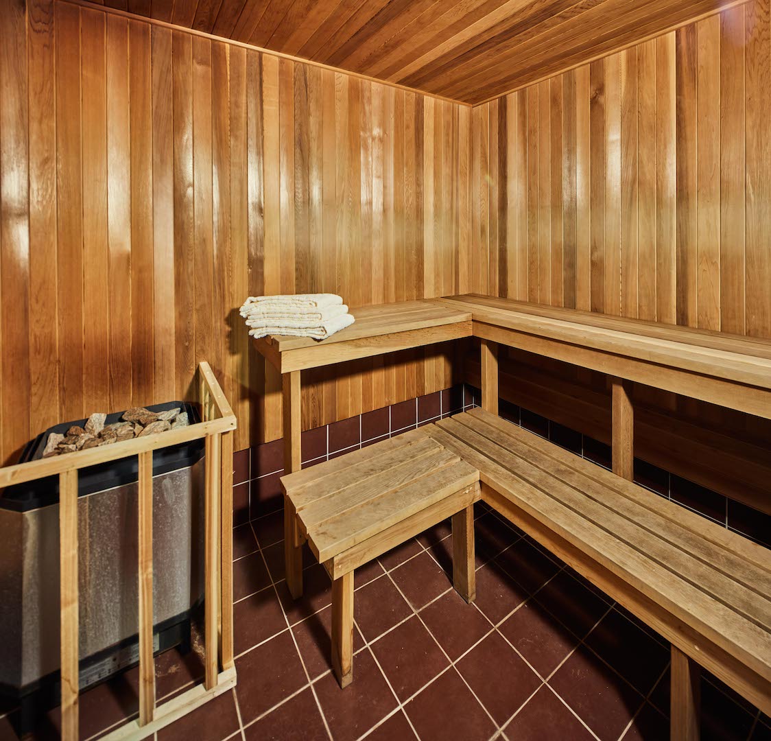 TouchstoneResor's tweet photo. Step into our sauna on that cold #Muskoka day. It's the perfect way to warm up at #TouchstoneResort https://t.co/kZjDCwewdB