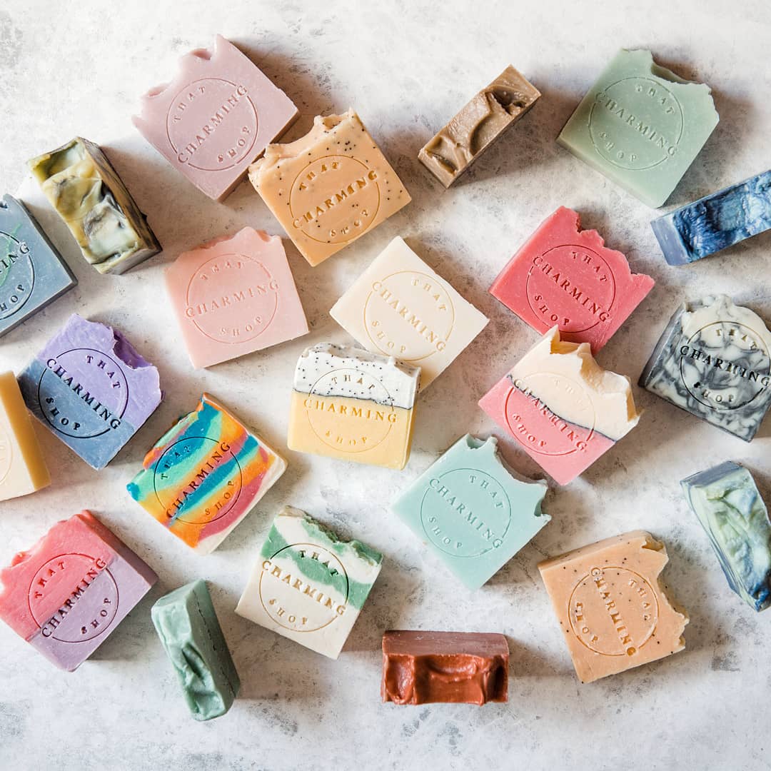 CharmingShopUK's tweet photo. Gorgeous handmade soaps- perfect for Christmas!

https://t.co/Ddm8oD0PK6

#soap #soaps #artisansoap #soaping #soapmaking #soapmaker   #veganskincare #veganbeauty #gifts #christmasgift  #crueltyfree #beautyjunkie #skincare #thatcharmingshop #christmasgifts #giftgoals #beautybuyer https://t.co/ybSLTjmGv2