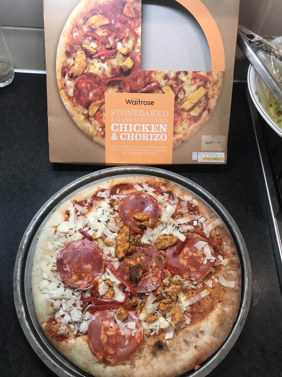 MidgleyTom's tweet photo. Just trying to find what happened to the rest of the chicken and half the cheese  @waitrose  did the chicken do a runner? 🤔 https://t.co/BtLNEs601r