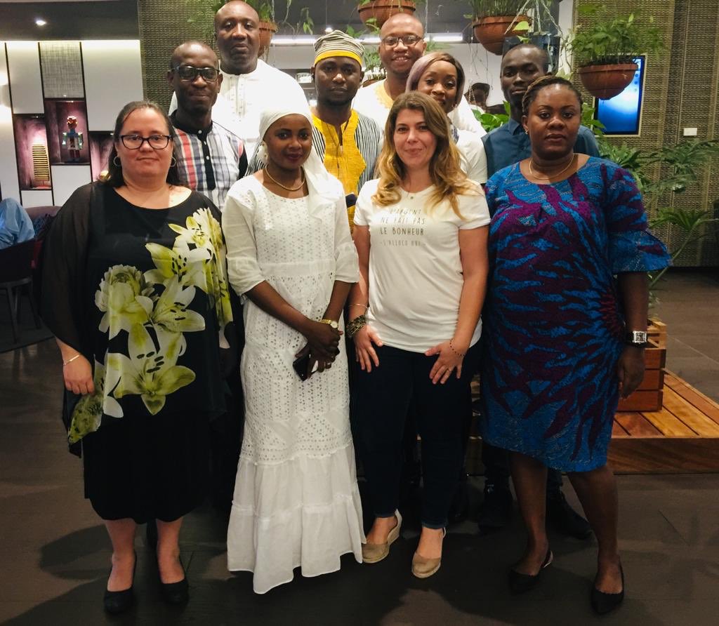 Chirsandrine's tweet image. #sageexport Clôture des 4 jours de Passeport Avant-vente à Abidjan avec nos partenaires #Impact #PMSInformatique #Osiris #C2I un grand merci pour votre confiance et implication - Vous avez été au top 😁 @Chirsandrine @Yoan_Eskinazi @mcazemages @NPinto80 @CelineGlandor @phgallais