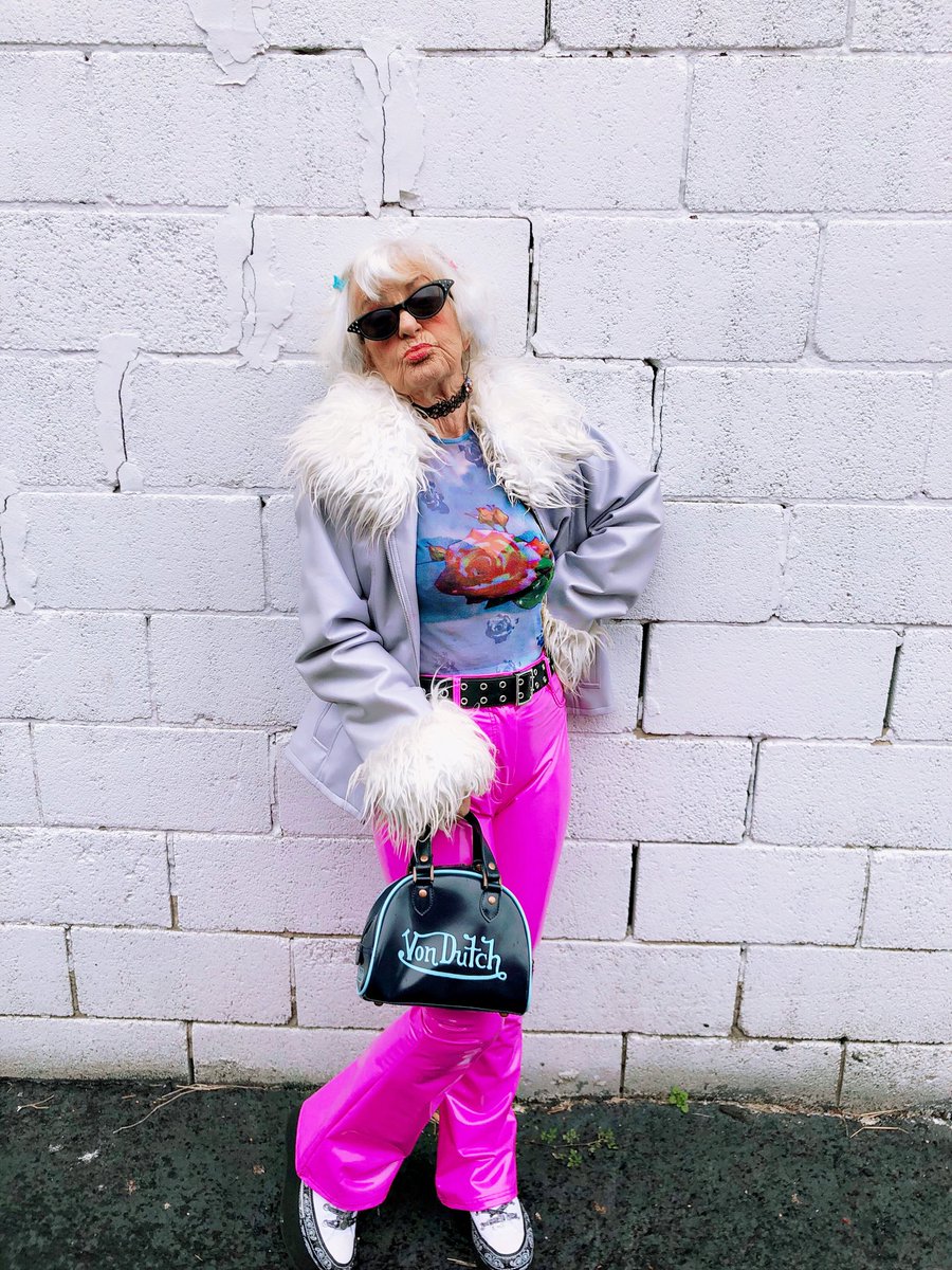 already stole ur man sweetie and i’ll steal him again 💅🏼😋