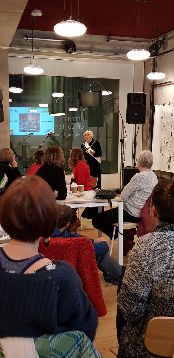 Wonderful to have <a href="/SheriffNottm/">SheriffofNottingham</a> with us this evening to "honour and celebrate" the suffragettes who fought so hard for women's voting rights #Vote100