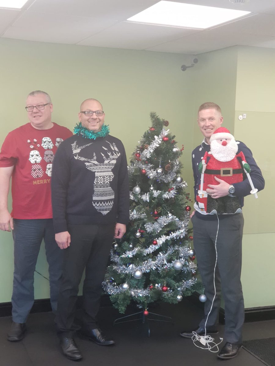 Steve Lowe tweet media