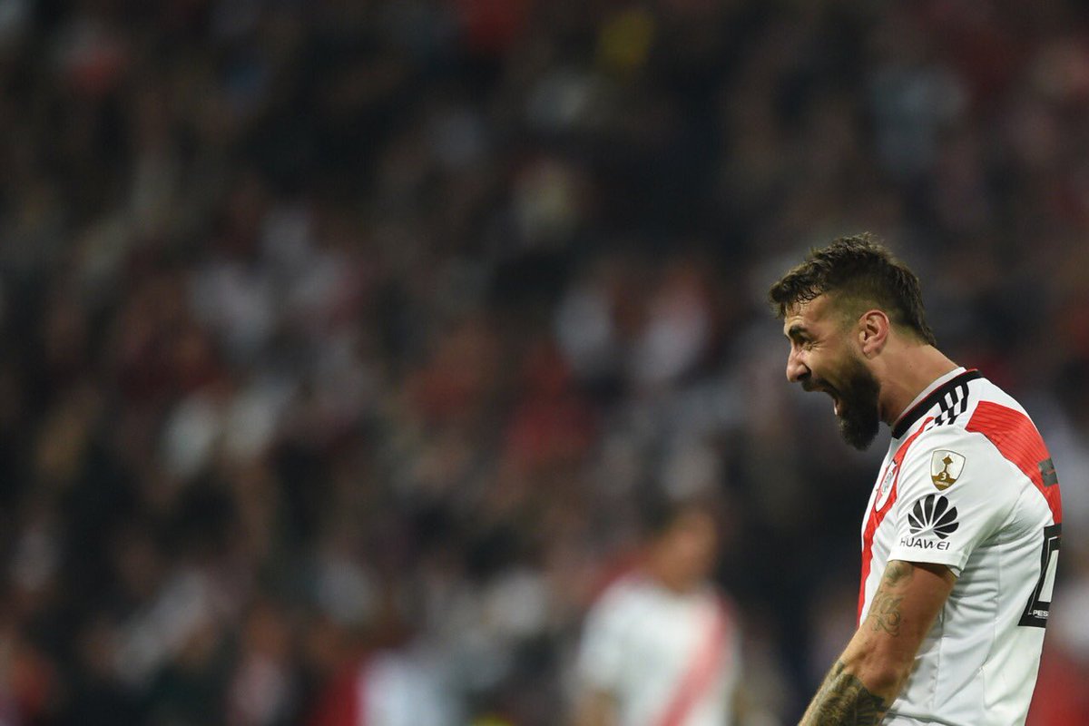 🔥 Lucas Pratto en las finales de la Copa Libertadores contra Boca.
2⃣ Partidos 🏟
2️⃣1️⃣0️⃣ Minutos ⌚
4️⃣ Tiros al arco 🥅
2⃣ Goles ⚽
📈 @OptaJavier
