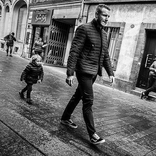PyrateP's tweet image. #fatheranddaughter #sameclothes #streetphotography #x100f #fujifilm #blackandwhite #bnw #monochrome #instablackandwhite #monoart #insta_bw #bnw_society #bw_lover #bw_photooftheday #photooftheday #bw #instagood #bw_society #bw_crew #insta_pick_bw #bwstyles