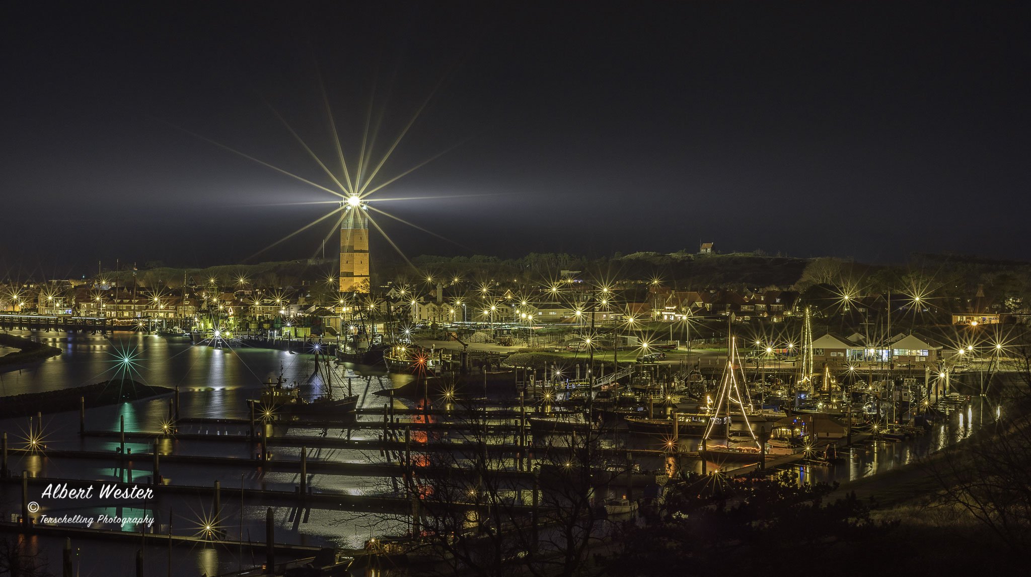 Albert Wester Terschelling Photography on Twitter "De eerste bootjes met verlichting hebben een