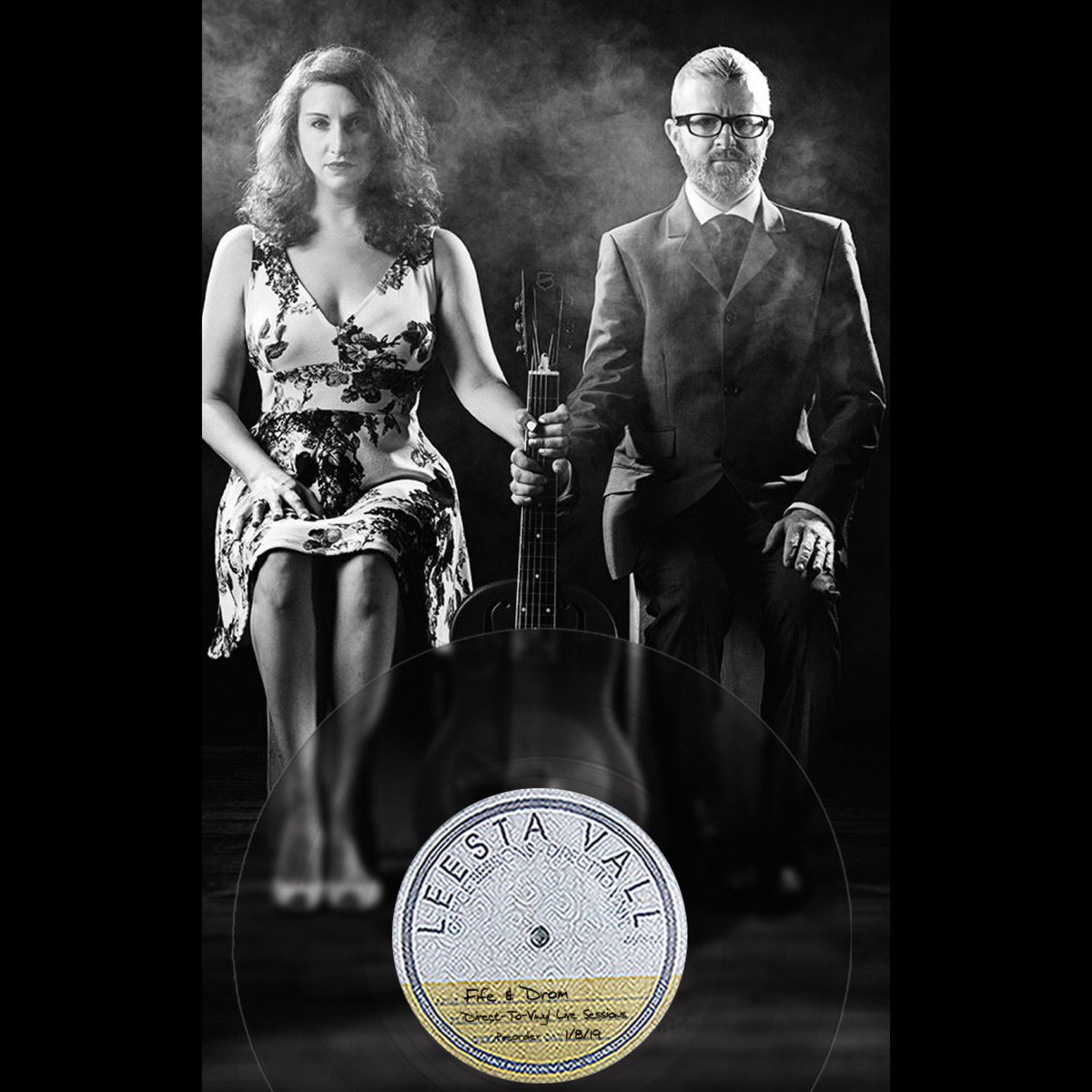 Have you pre-ordered our one of a kind, direct to vinyl recording yet? Offering free shipping through Dec. 24th! Get your hands and ears on a personalized session via <a href="/leestavall/">Leesta Vall Sound Recordings</a>. leestavall.com/products/fifea…
🎸🎤🎧⁣
⁣
📸 by <a href="/annaazarov/">Anna Azarov</a> ⁣
⁣
#blues #studio #vinyl #leestavall