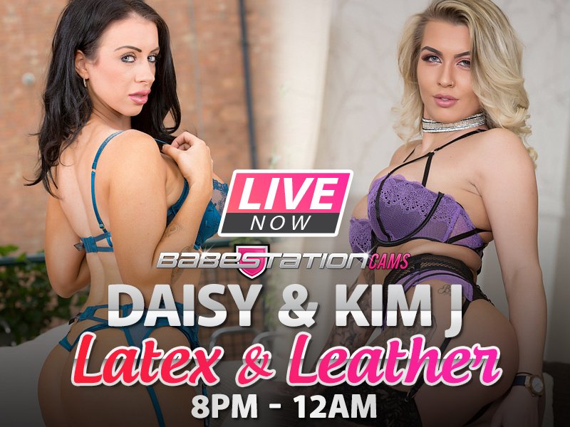 😈 See @DaisyDillon_ &amp; @K1mberley_J Have Fun in Latex &amp; Leather
😏 Expect Boobs, Curves &amp; Naughty Action
📲 https://t.co/Bf0u4uwUwH https://t.co/DzxpVaV1RF