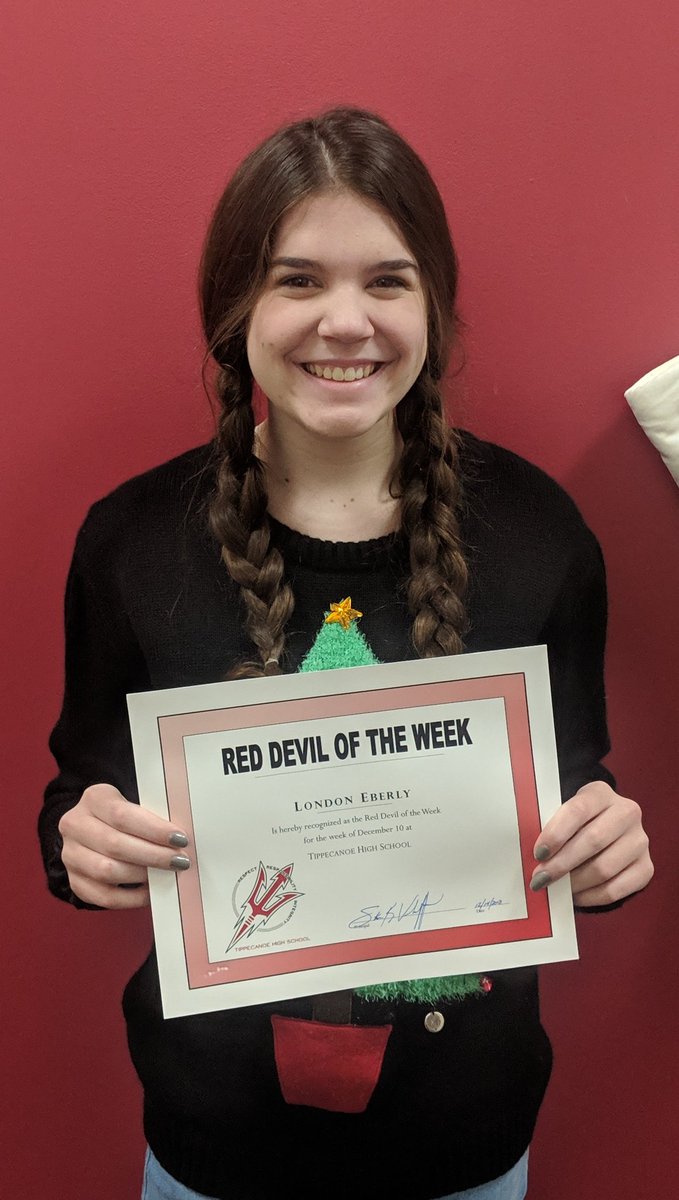 The Red Devil of the Week is London Eberly.  She consistently exhibits the 3 pillars of being respectful, responsible and having integrity. She is willing to help others &amp; actively participates in classroom discussions. London is the epitome of what a THS student should be.