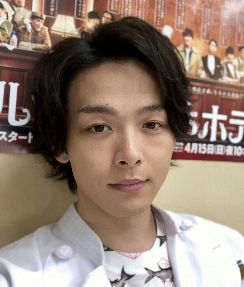 みさき V Twitter 崖っぷちホテルで 気になりはじめて ピエトロのcmで倫也くんの歌声に心奪われて ドロ刑で完落ちしました 新規ですが 沢山の倫也くんファンと繋がりたいです 楽しく語りましょう 仲良くしてくれたら 嬉しいです 中村倫也 中村倫也にだいぶ