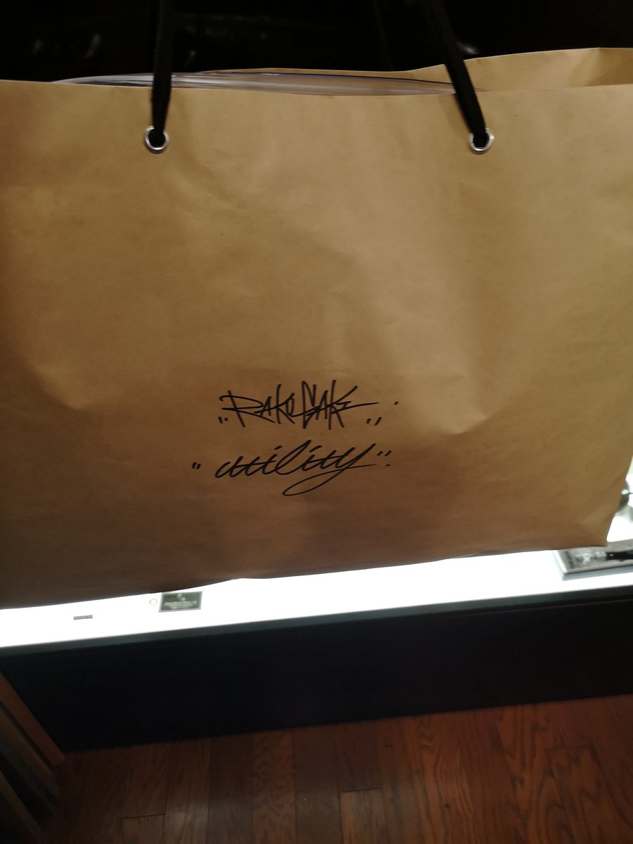 M18Uw's tweet image. 初utility！
#utility
#RAKUGAKI
#EFFECTEN