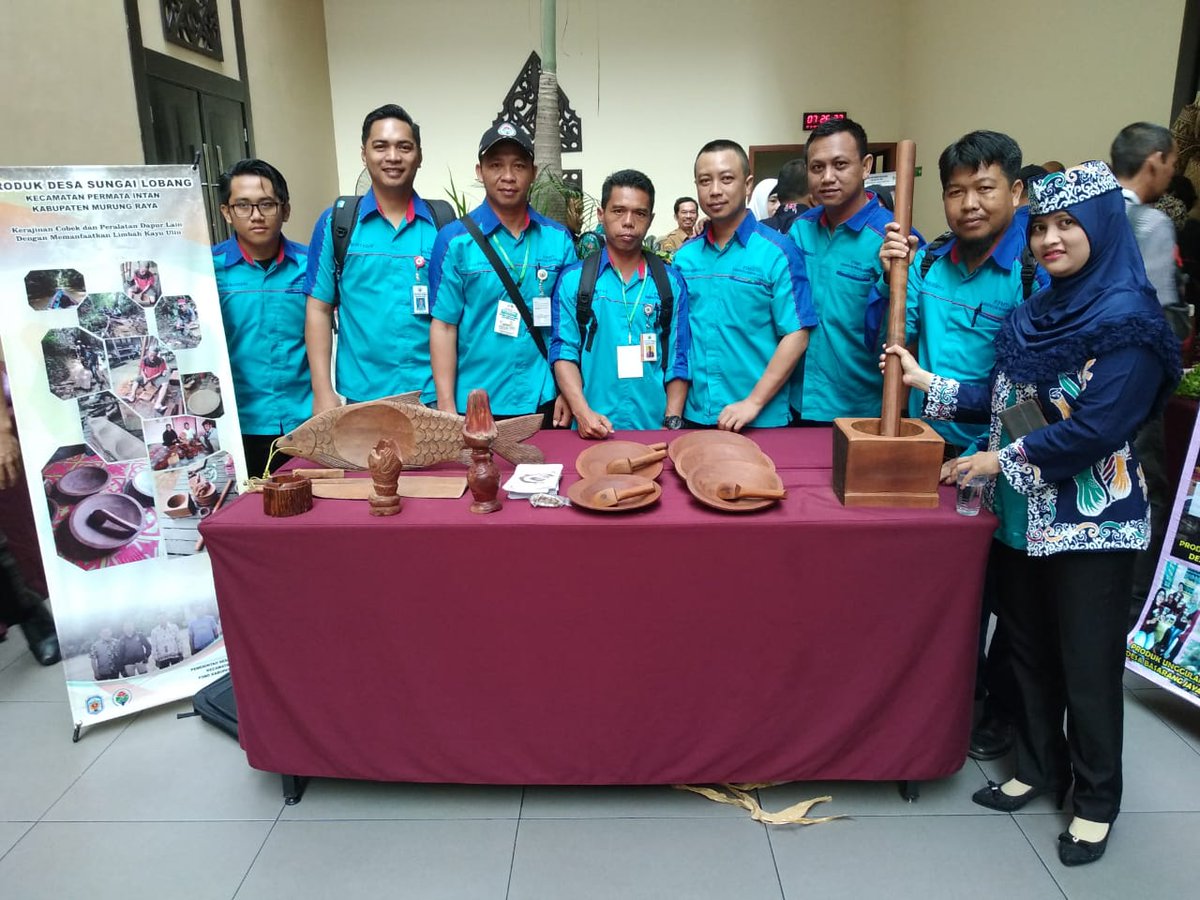 ARuliantorgtb's tweet photo. #JokowiMembangunDesa 
Produk Unggulan Desa Sungai Lobang Kec. Permata Intan, Cobek.
@jokowi 
@EkoSandjojo 
@anwsanusi 
@taufikmadjid71 
@fachrilabalado https://t.co/NEwxIi4VNr