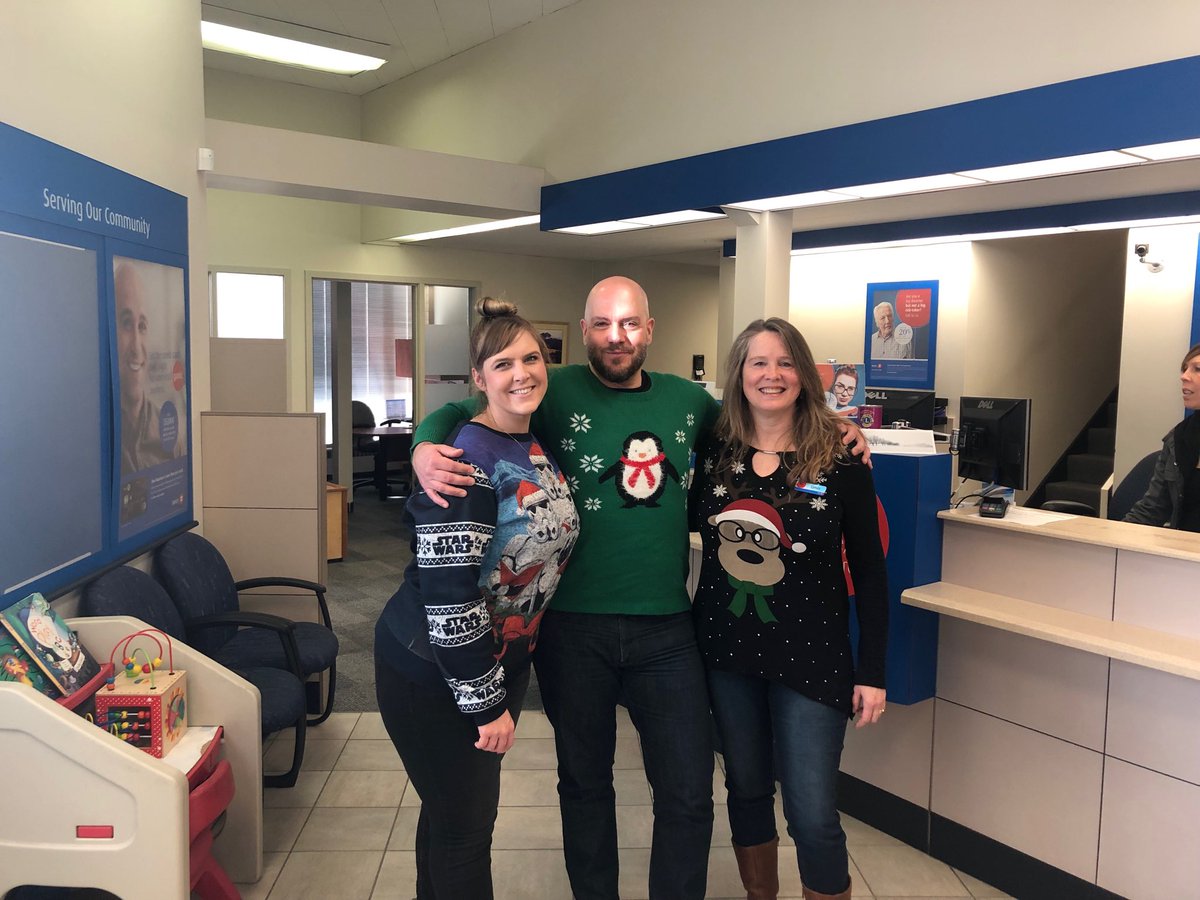ErinEB80's tweet photo. Ugly Christmas sweater day at the Salt Spring BMO branch! Giant storms are no match for our holiday spirit! 🎄🎄🎄🎄 ⁦@lucblanchet⁩  #proudtoworkatbmo https://t.co/mHFeuBvVKk