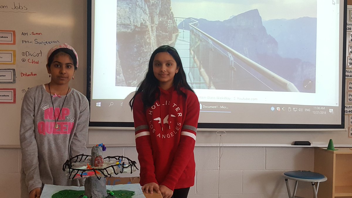 teresa_au's tweet photo. Tada! These skywalk bridge models turned out fabulous. #futureengineersinthemaking #formandfunction https://t.co/mmTIfgpEf3