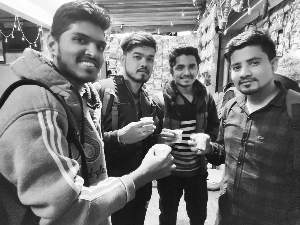 ankitMpawar's tweet photo. #pic02 at #Mahad , #tea #time https://t.co/MHSH1P1taq