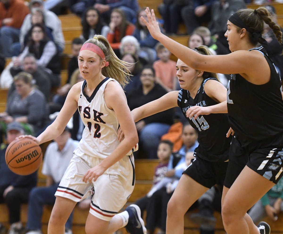 A double-digit lead got narrowed to two points late in the game, but <a href="/WeAreScottKey/">The Eagle's Nest</a> held off <a href="/MvhsGirlsHoops/">ManVal HSGirlsBball</a> on Friday night to stay unbeaten in girls basketball. CV ROUNDUP: bit.ly/2Sgu36m #CVHoops