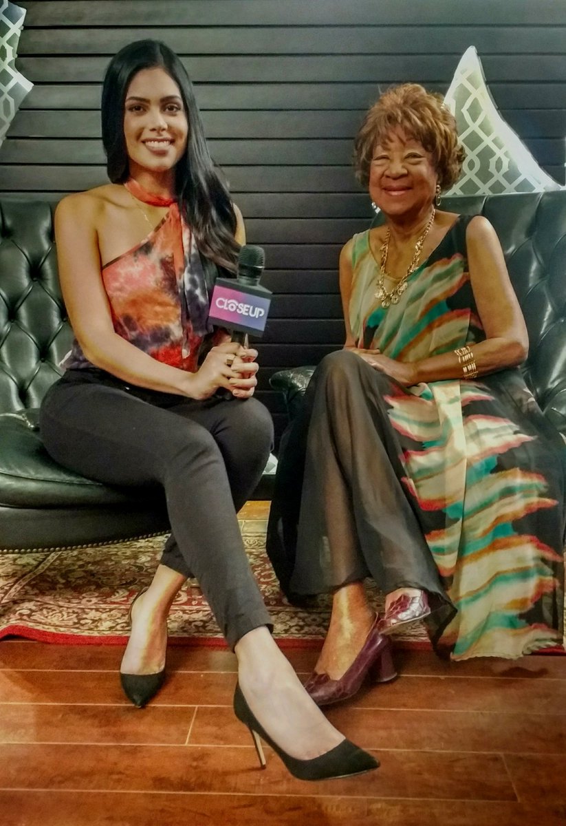 Mañana Sábado estaremos cerrando nuestra programación  2018 con Broche de Oro celebrando y recorriendo parte de los 65 años de trayectoria musical de la #SoneradeVenezuela #CanelitaMedina desde las 9:00am junto a <a href="/KarielysCR/">Karielys Cuadros</a> por <a href="/Venevision_Plus/">Venevision Plus</a>