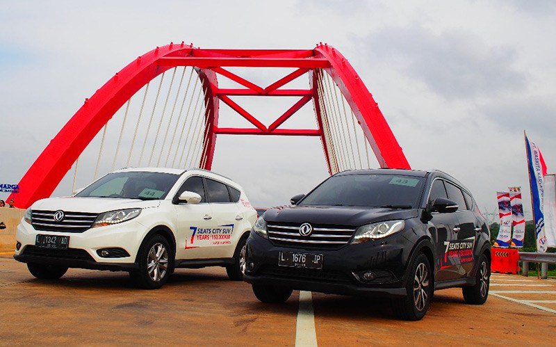 DFSK Kerahkan 3 Unit Glory 580 Untuk Ekspedisi Tembus Tol Trans Jawa bosmobil.com/dfsk-kerahkan-…