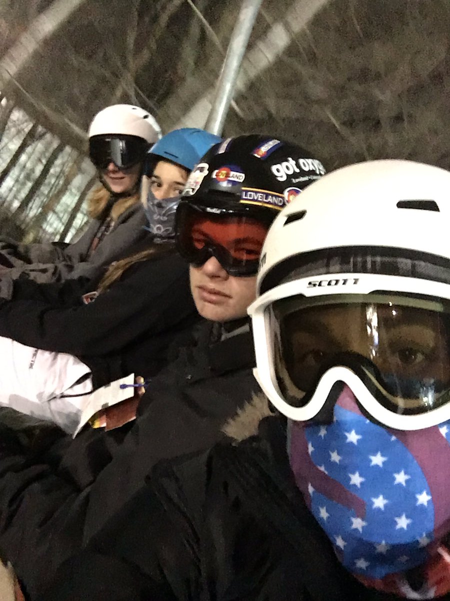 MrFish158's tweet photo. Great time on our inaugural snow hawks trip! @HeinemanHawks with @JLitchfield158 #D158 https://t.co/4PBl0stza7