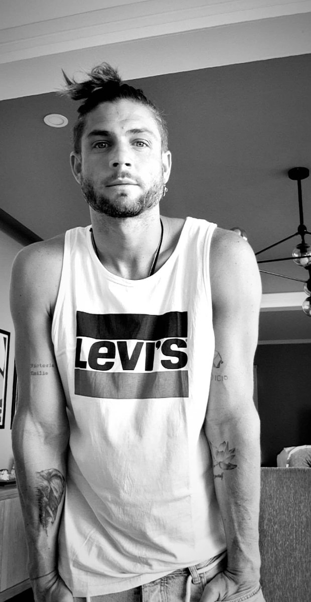 HPancheriGC's tweet photo. Storys de Panchi
Hermosos
#LevisinLevis 
#HoracioPancheri 
@PancheriHoracio https://t.co/iaYq11VM9h