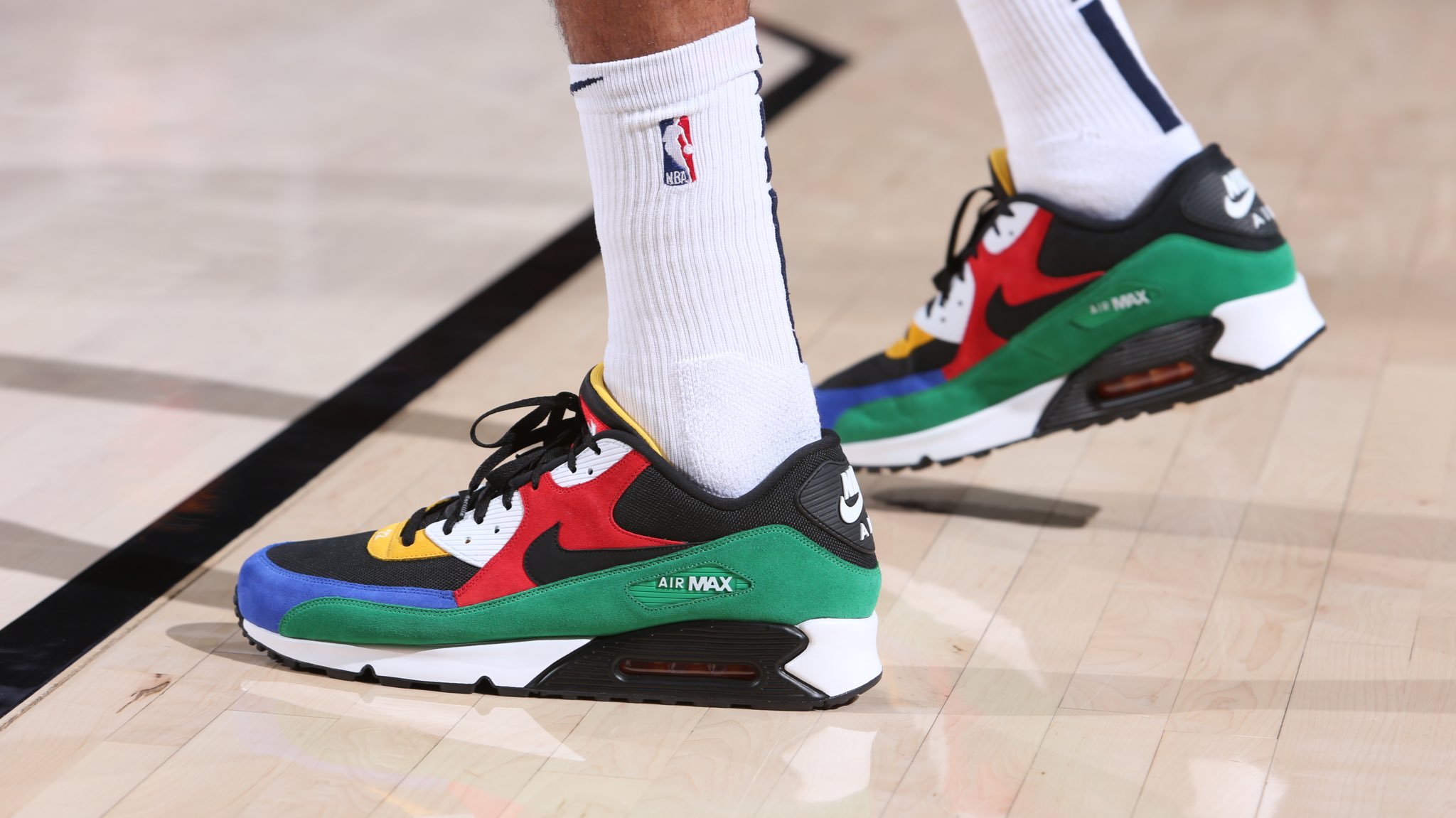 thabo sefolosha air max 90