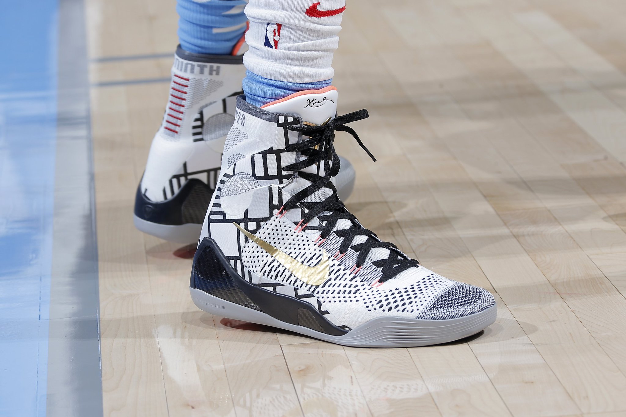 kobe 9 fundamentals