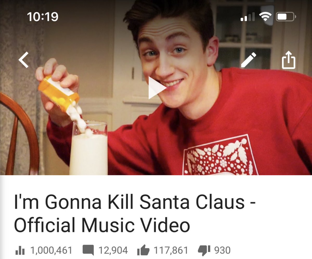 dannygonzalez's tweet image. 1 million views on a song about killing Santa? Now thats the tea!