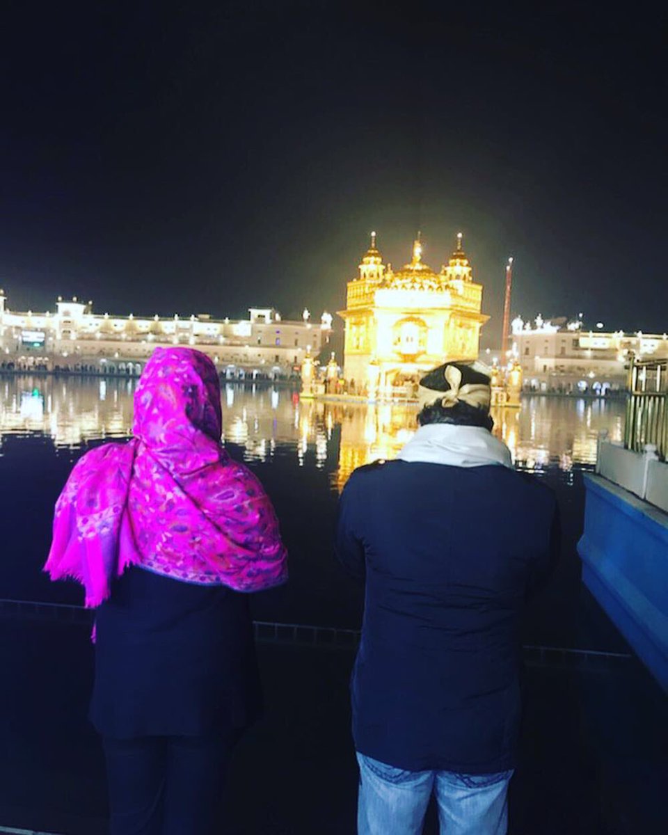 sachin_rt's tweet photo. Sending good wishes to all of you from the Golden Temple, Amritsar! 🙂
Waheguru Ji Ka Khalsa, Waheguru Ji Ki Fateh. https://t.co/QEMYDubuXI