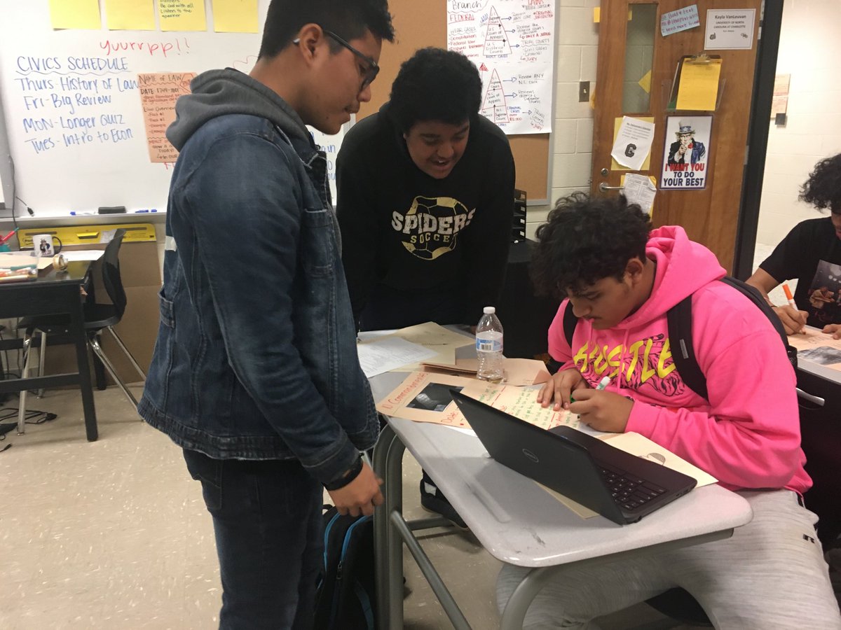 emilyfranESL's tweet photo. Just a group of awesome ELs engaged in grade level content BECAUSE the CAN! 🙌🏽✨🕷💛 #Spidersimpact ⁦@vanleuvanCHS⁩ #CivicsLearning https://t.co/wWr23AqNwc