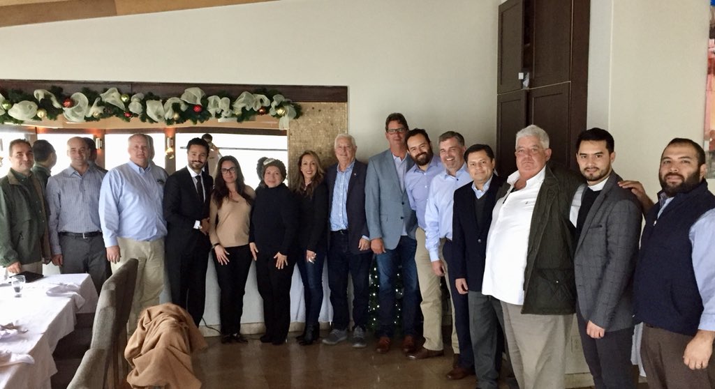 We had the pleasure of mtg. w the Mayor of #Ensenada <a href="/Marco_Novelo_/">Marco Novelo</a> researchers from <a href="/todoscicese/">CICESE</a>, &amp; business sector reps from <a href="/EdcEnsenada/">Ensenada EDC</a> today. Great exchange of ideas to improve our cities &amp; #binational collaboration! <a href="/MarioCLpez/">Mario C. López</a> @Serge4IBMayor <a href="/portofsandiego/">Port of San Diego</a> #ImperialBeach