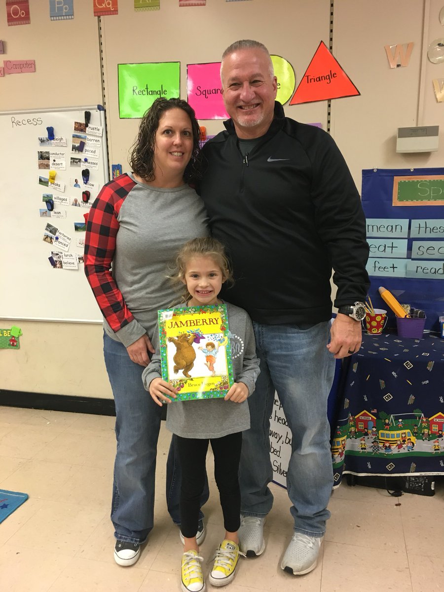 Kelcy was happy when her dad showed up today as a Mystery Reader! Her dad read the story “Jamberry”. Kelcy’s dad was an entertaining reader, and the class loved sharing stories with him. We think he would make a great 1st grade teacher 😉. We can’t wait to see who’s next!