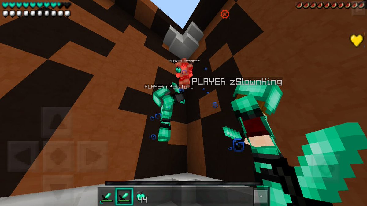 Clan Battle ⚔️

🏈Score: 7 x 5 @EagleG0DZ

☢️Notas: bons jogadores , matam e chamao de ez o próprio dono hitado pro membro não morre ,matam gk/afk não recomendado , Gf

🥋Participantes: <a href="/WtfSlown/">.</a> /@FoxyLmaFOOO /@ChampMCPvP /<a href="/lucaskkj157/">Lucas</a>