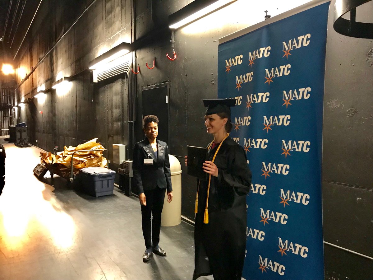 matcmilwaukee's tweet image. Cheese! Grads pose backstage at #MATCGraduation.
