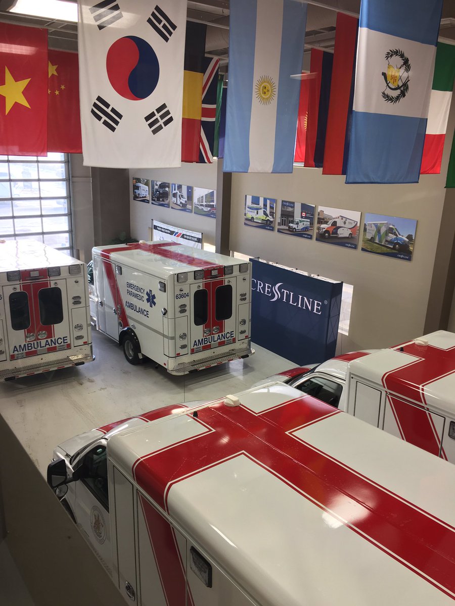 CrestlineCoach's tweet image. Nothing better on a Friday afternoon then seeing a showroom full of unit ready for delivery. #Friyeah #crestlinecoach #ambulance @BC_EHS