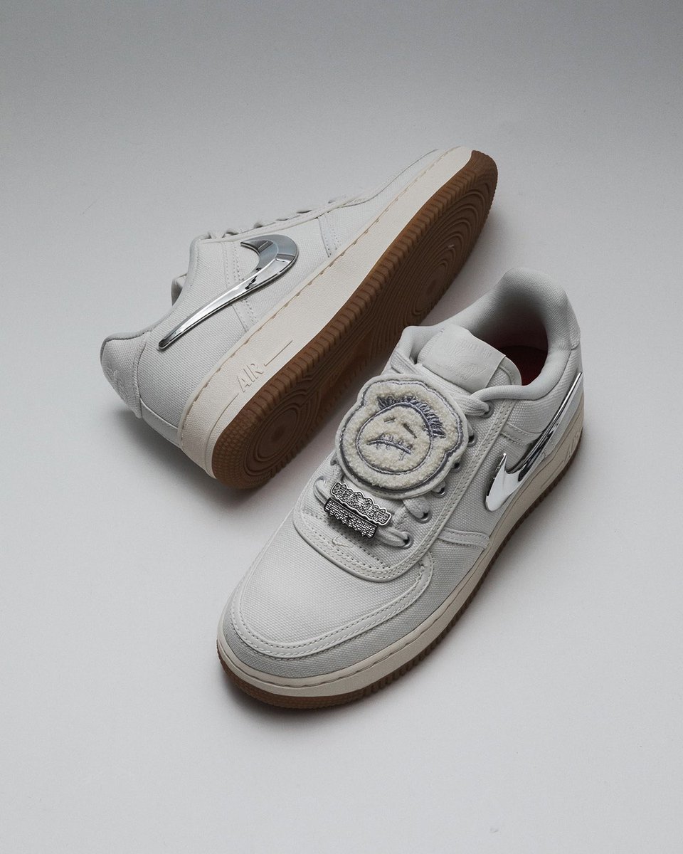 atmos_usa's tweet image. Day 14. Today we’re giving away a pair of Travis Scott Nike Air Force 1s “Sail”.
-
1. RETWEET
2. Follow @ubiqlife
3. Reply your US shoe size.
-
Disclaimer: The winner will be announced on [12/18] and contacted via direct message.