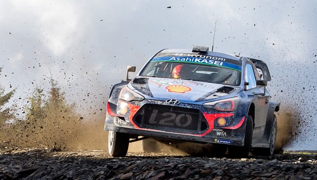 otometre1's tweet photo. Hyundai i20 Coupe WRC; 2019'da Sébastien Loeb, Dani Sordo, Thierry Neuville ve Andreas Mikkelsen ile şampiyonluk için savaşacak
https://t.co/OCFerm5uaz
#hyundai #wrc #ralli #rally #loeb #i20 #i20wrc #coupe #2port #oto #otomobil #yarış https://t.co/he9kGHs6kV