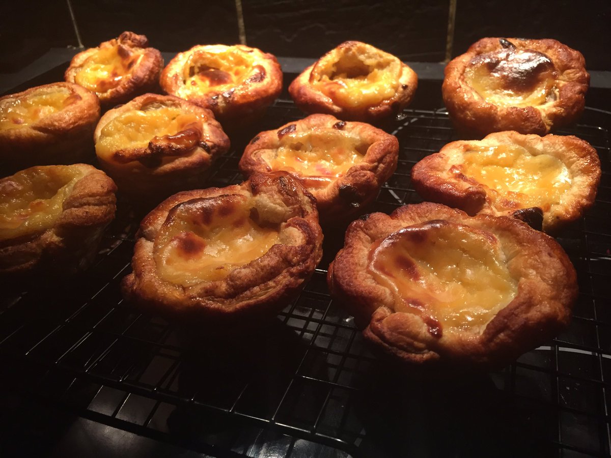 beardybaker2018's tweet photo. Attempt No.22. Another bash at a Portuguese Custard Tarts. Bit more icing sugar but too much pastry. #pasteisdenata #custard #custardtarts #portuguesecustardtarts https://t.co/O2xSScxIz4