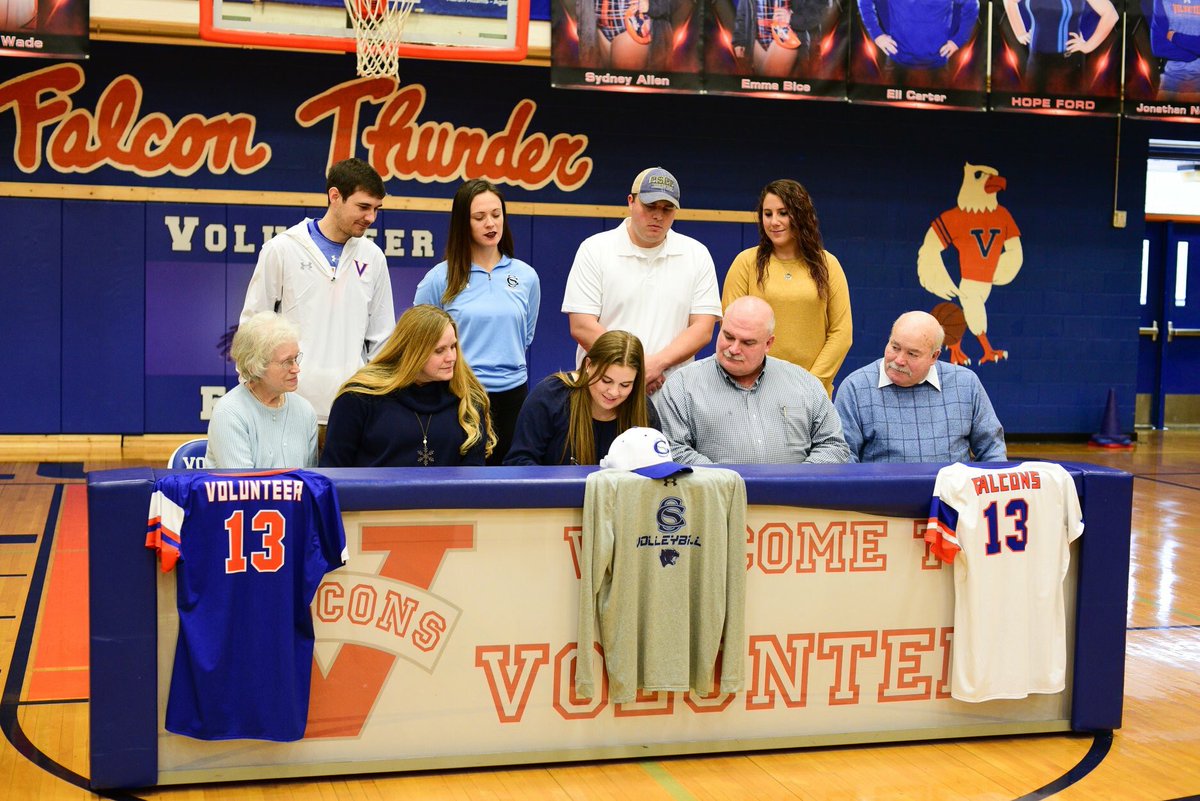VHS_Vball's tweet photo. 🖋It’s Official! Congrats @SydneyAllen9! https://t.co/3YjLnDUNbN
