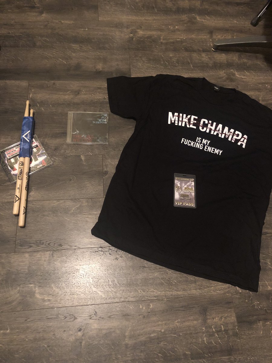 GIVEAWAY!

Picking 3 winners!

Up for grabs is:

@EthanFATS sig. drumsticks with the only punk goes pop that matters 

 “Enemy” shirt with a FATS vip pass we ran years ago!

Last, is ”the lies we live ep” from FATS

To enter just RETWEET and I’ll pick 3 people at random tonight!