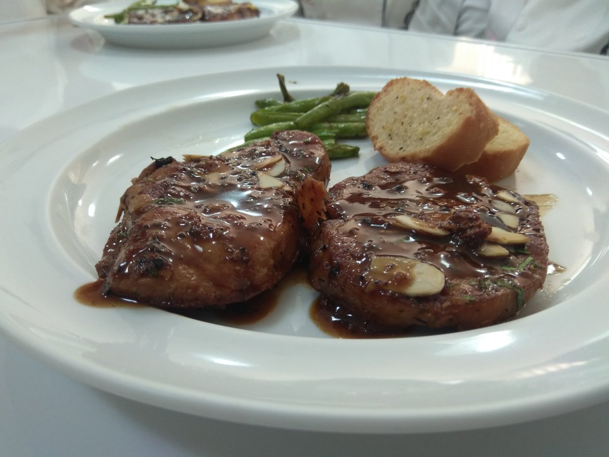 darkistade's tweet photo. Opprto pork chops, Sicilian ratatouille, lasagna and some rabbit sanremasca #CDMX #food #recipes #foodporn #foodie #Mexico #tasty #Flavor #recipe #chef https://t.co/wIXMMzlFbY