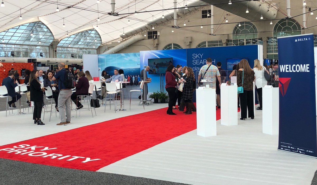 amexgbt's tweet photo. Our Supplier Showcase at #Interaction2018 is in full swing with valued partners like @Delta and many more! https://t.co/QhccCafTTV