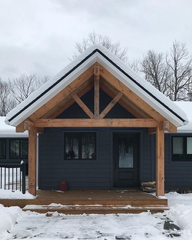 CorbinPatten's tweet photo. Great project we worked on last year with @scottcustombuilding and @dkgmuskoka ~~
Building design by @corbinpatten
Construction by @scottcustombuilding
Engineering by @dkgmuskoka ~~
#suckerlake #corbinpattendesigns #rosseau #renovation #muskoka #scottcustombuilding #framin… https://t.co/nBOtCgoSgt
