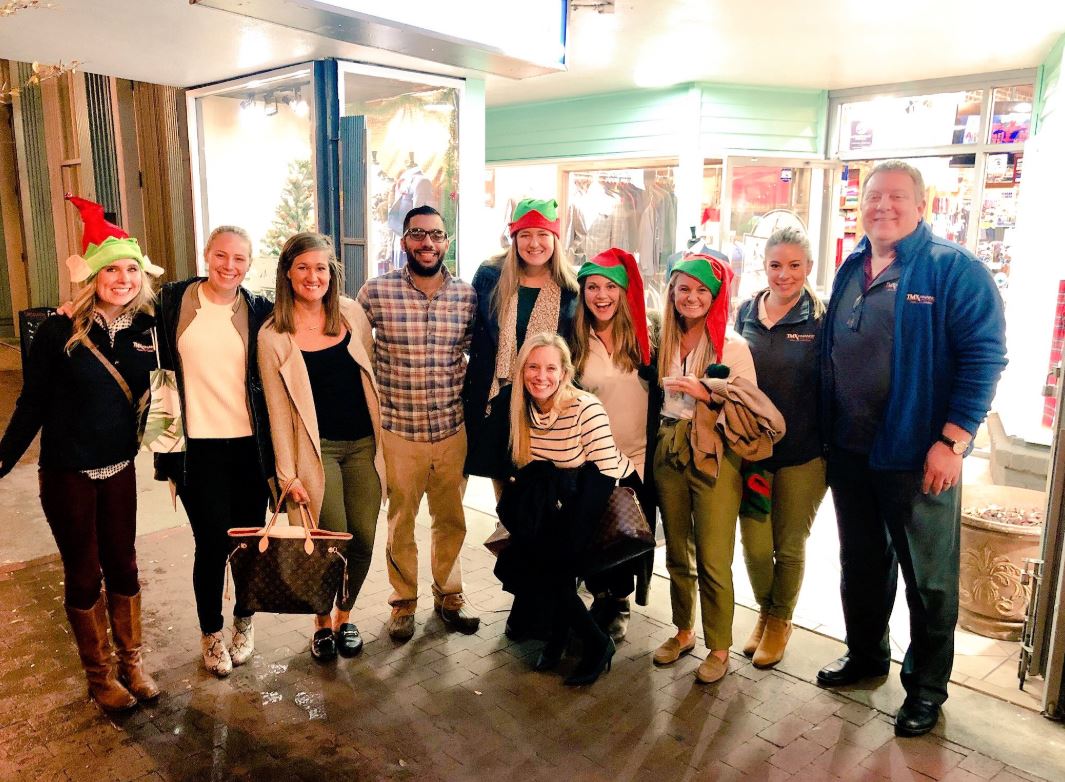 TMXCompanies's tweet photo. Oh what fun! Last night, our team members in Savannah, Dallas and Chicago got to enjoy a Holiday Shopping Night!! Our TMX Perks Program partnered with local and national retailers to bring our #TMXFamily exclusive discounts! #TMXPerks https://t.co/FxEC1syoj1