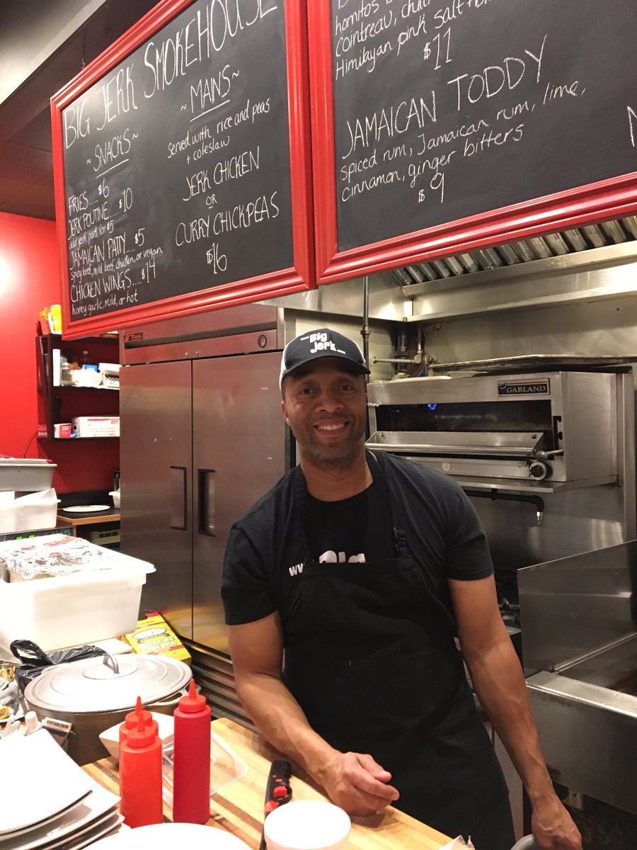 eBarguelph's tweet photo. Kevin the ‘Big Jerk’ is in the eBar serving up Caribbean flavours for the night!! #jerkchicken #veganjerk #jerkpoutine #downtownguelph #fridaynight 5pm - LATE! https://t.co/wkVK0Ark0b